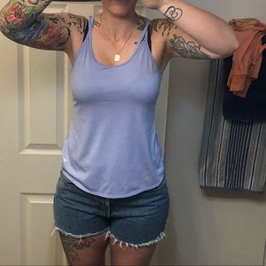 Old Navy Active Top. Size XS. Lavender color